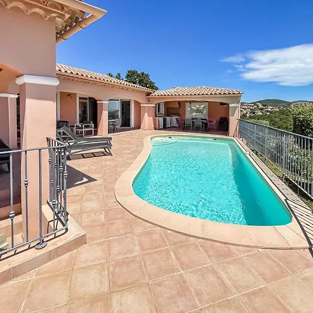Holiday home Des Trois Iles La Londe-les-Maures